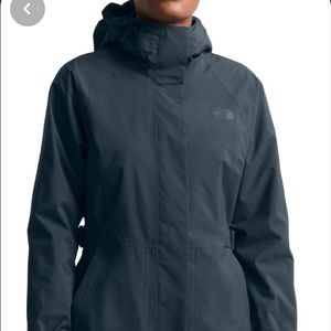 Women’s North Face City Breeze Trench
